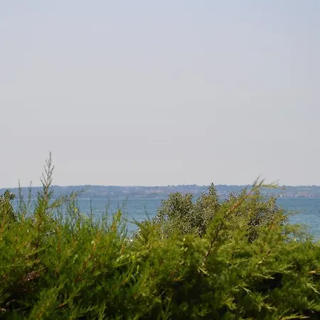Le Palafitte 2*